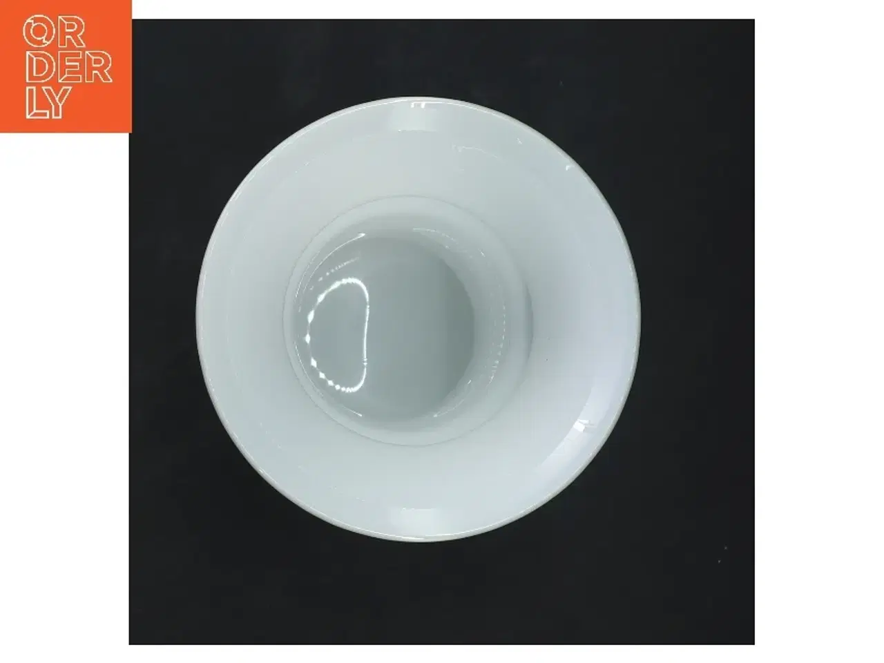 Billede 3 - Hvid vase fra Holmegaard (str. Ø 10 cm længde 18 cm)