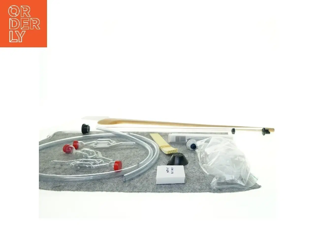 Billede 5 - Bryg-selv-øl udstyr fra Lagen (str. 40 x 32 cm)