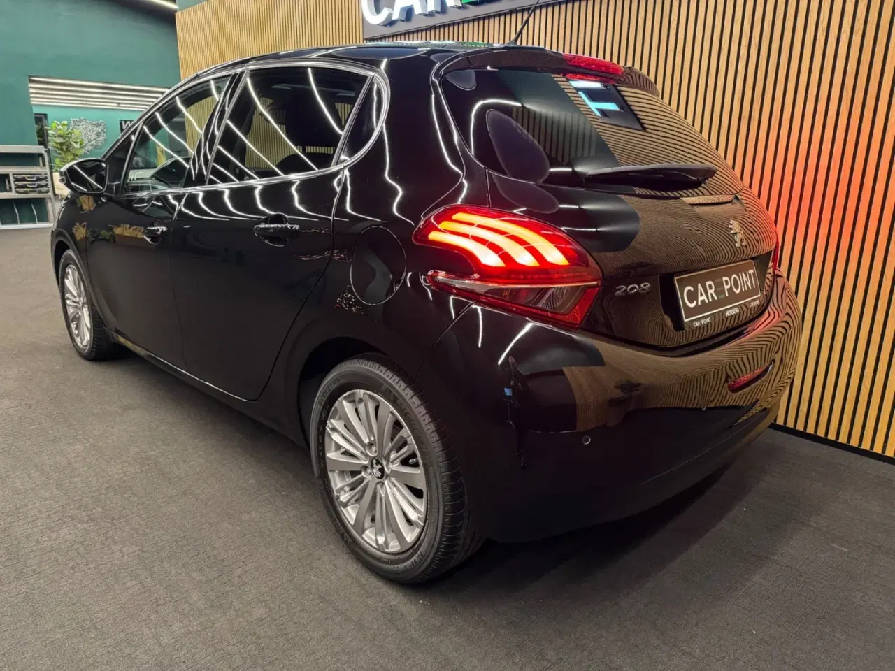 Billede 3 - Peugeot 208 1,2 VTi 82 Signature Sky