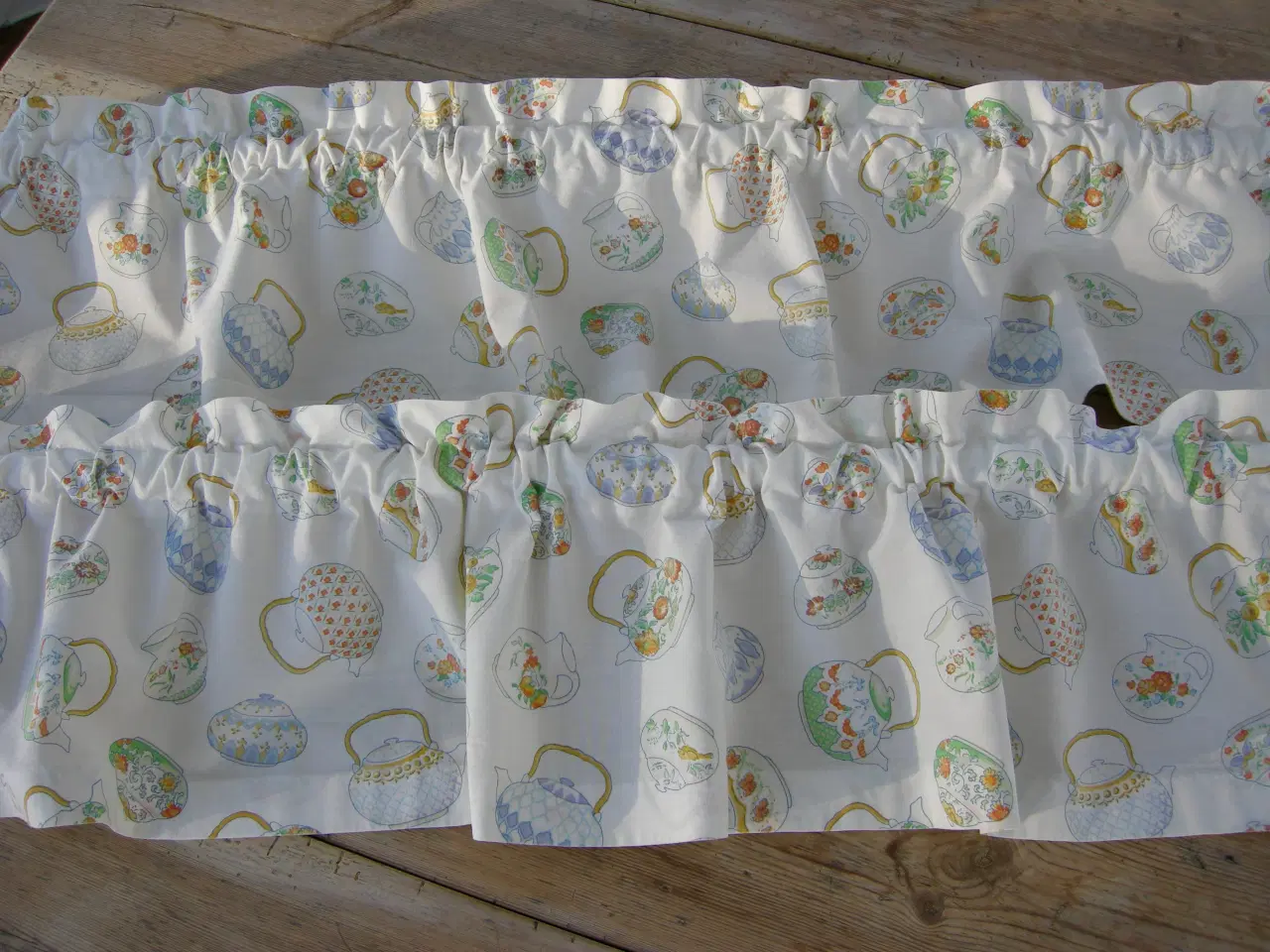 Billede 1 - 5 Vintagegardiner, Gardinkapper, Køkkengardiner