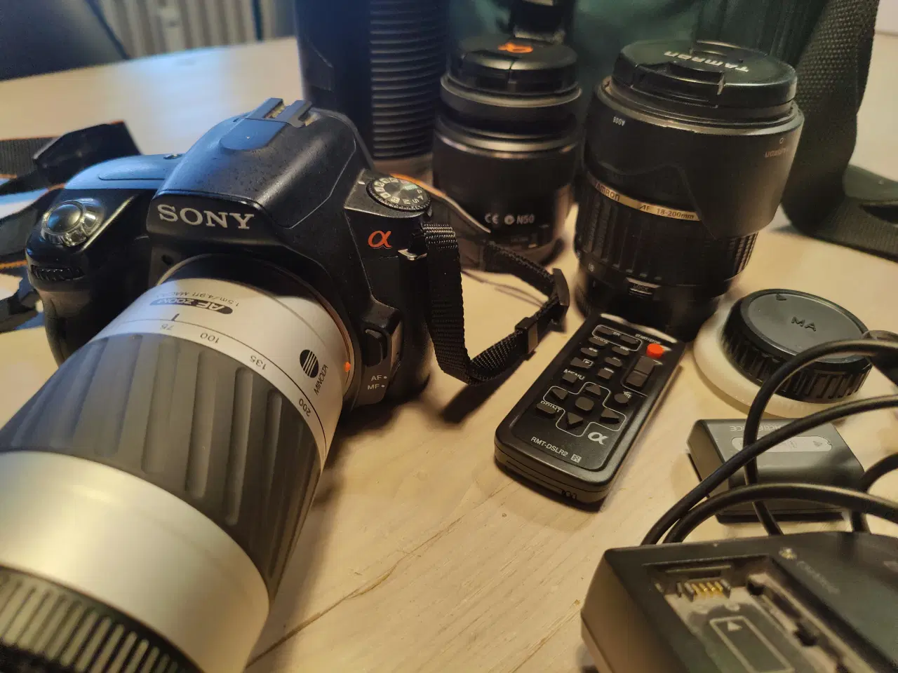 Billede 4 - Sony A390 spejlreflekskamera + 4 objektiver + task