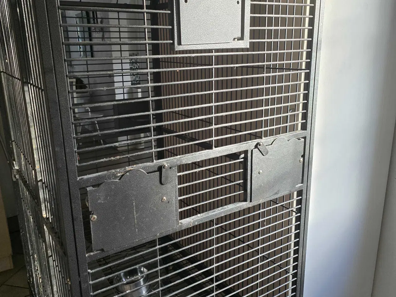 Billede 4 - Stort papegøjebur  sælges