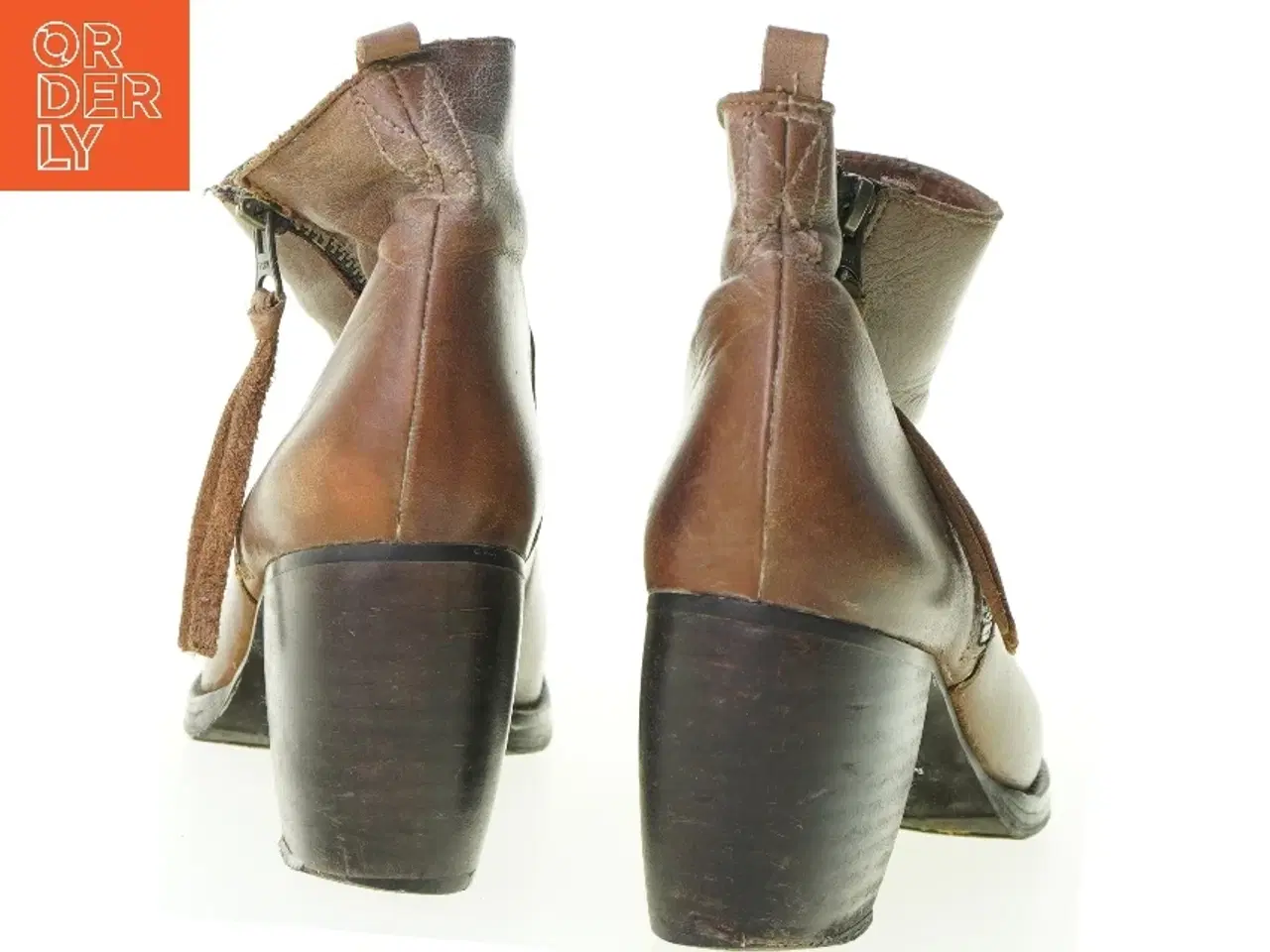 Billede 2 - Dame støvler (str. 39)