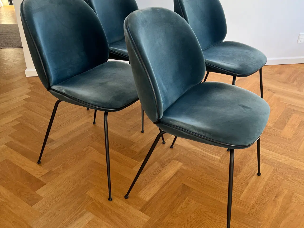 Billede 1 - Gubi Beetle Spisestuestole