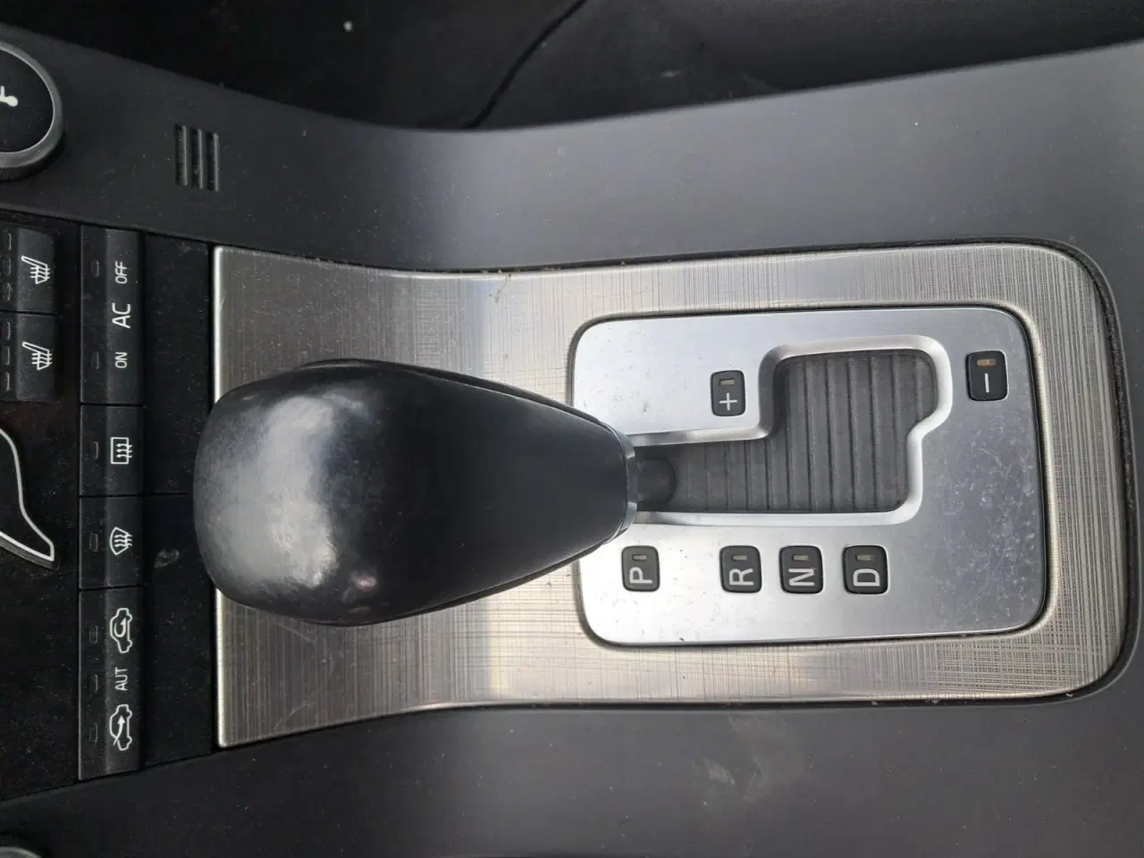 Billede 11 - Volvo V70 2,4 D Summum aut.