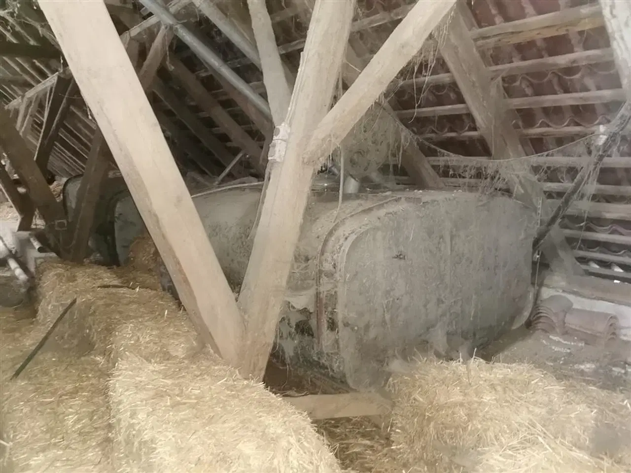 Billede 3 - - - - Alu. tank ca. 4000 L