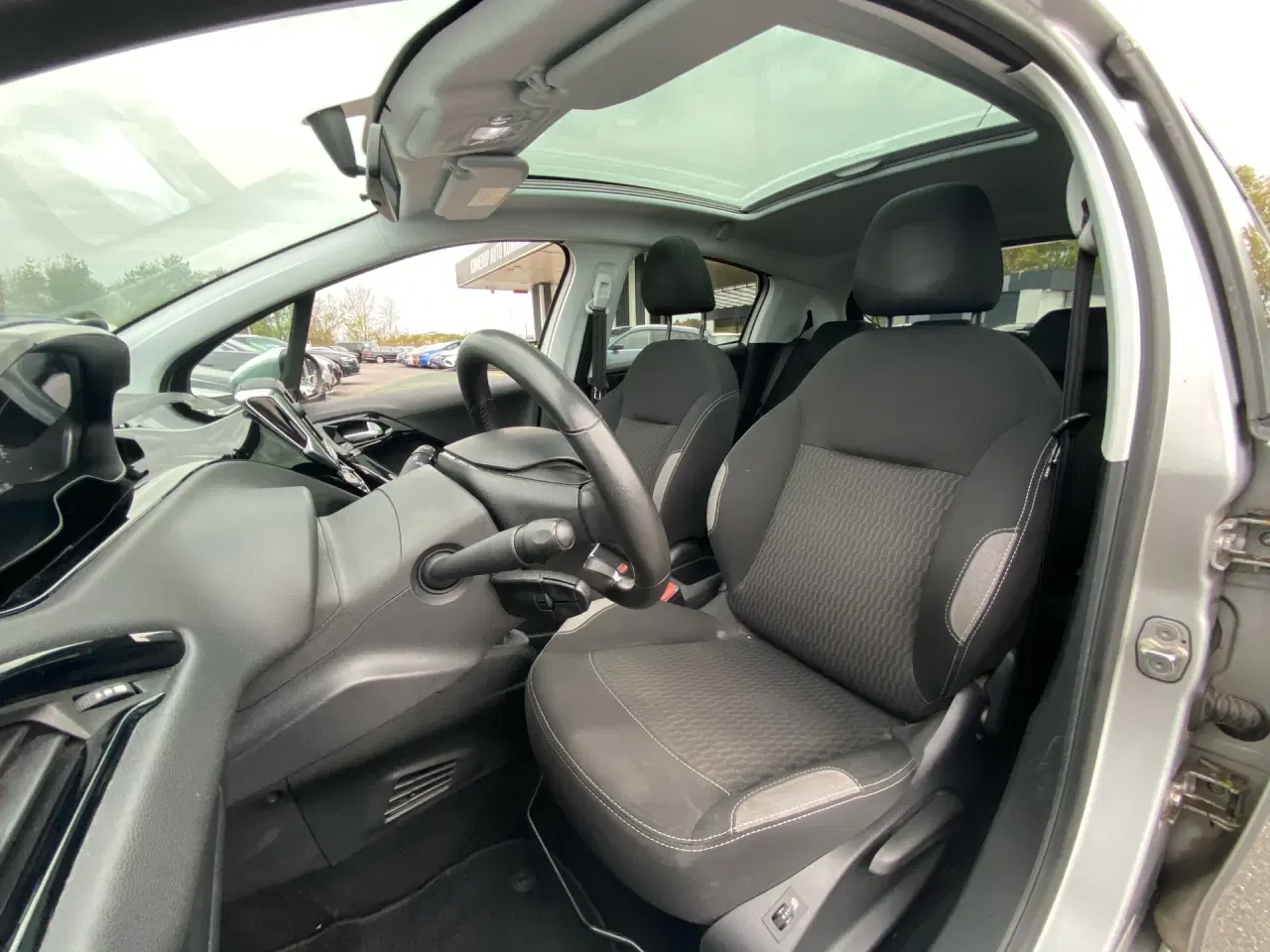 Billede 6 - Peugeot 208 1,6 BlueHDi Envy 100HK 5d