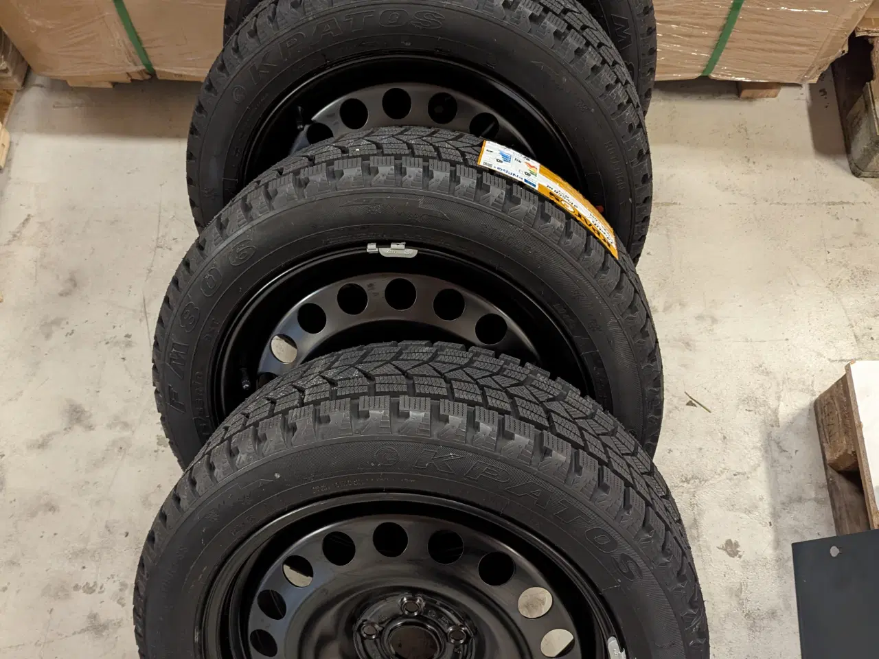 Billede 1 - Komplet sæt fabriksnye vinterhjul til VW ID.3 2021