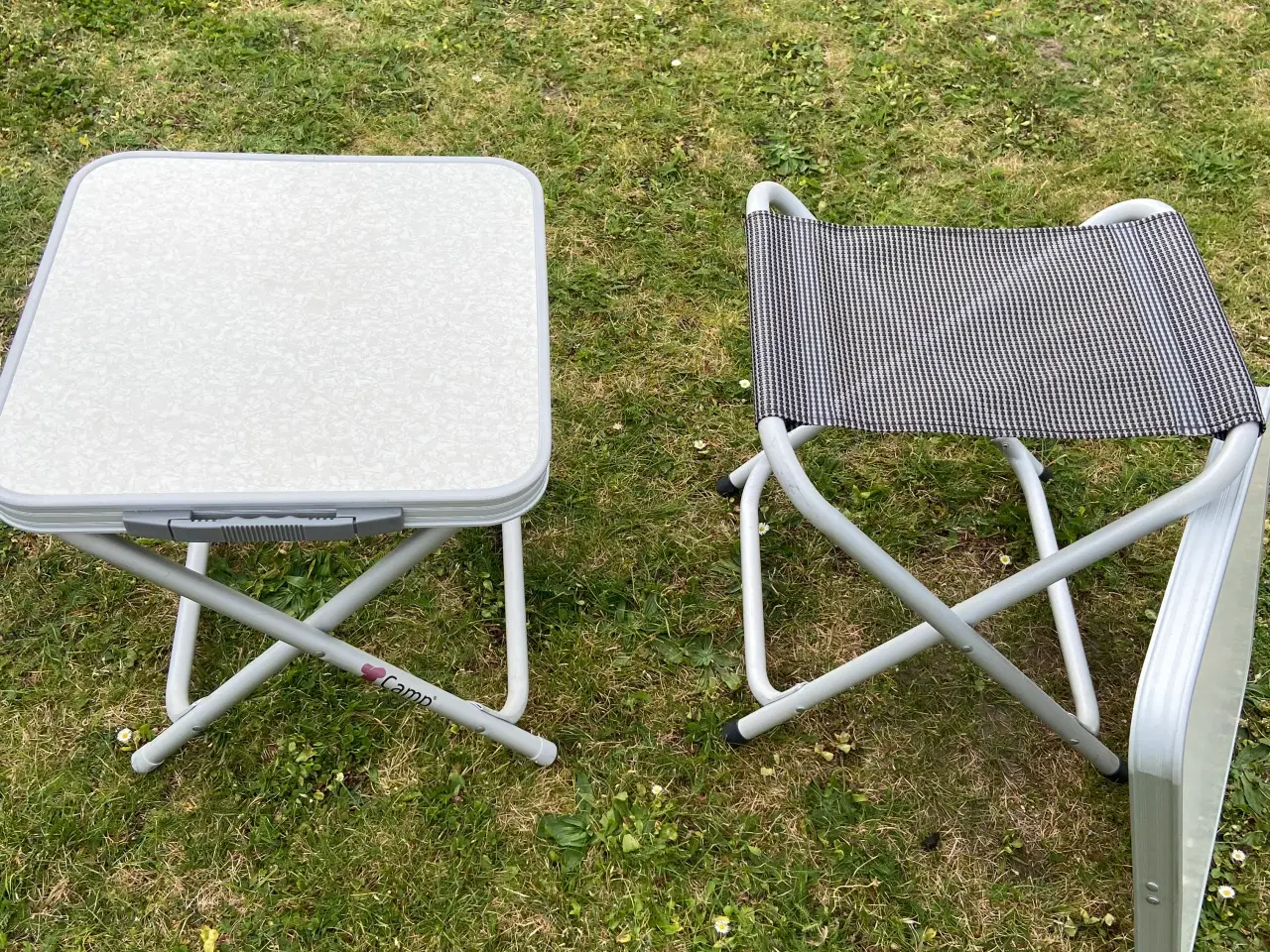 Billede 1 - Campingskammel/bord