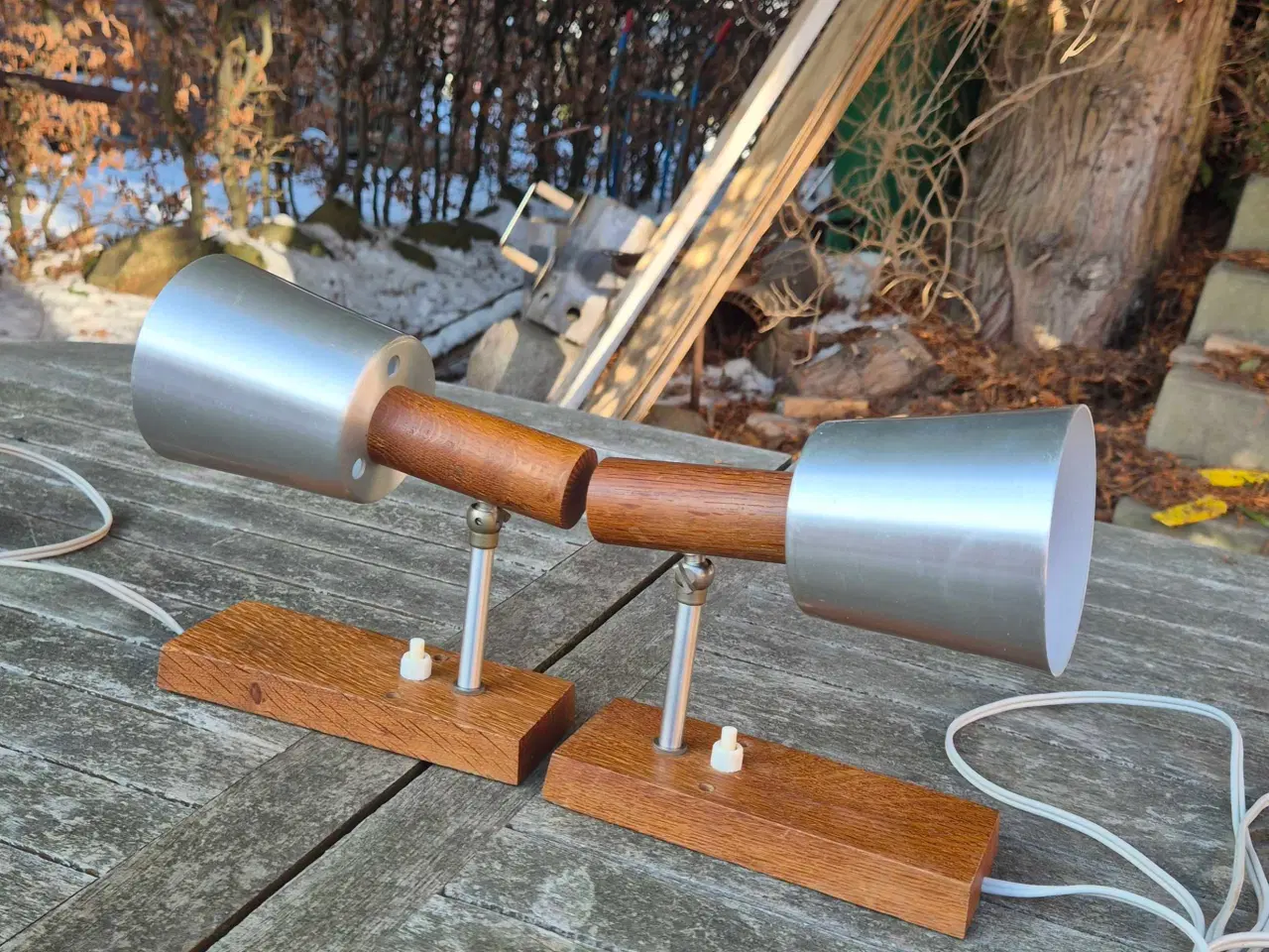 Billede 1 - Elegante væglamper I teak og alu 