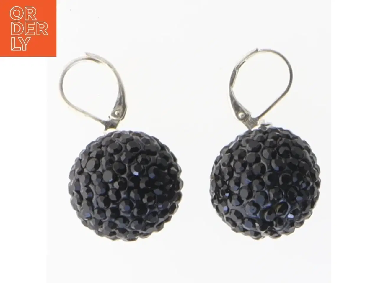 Billede 1 - Sort rhinsten øreringe (str. Ø 2 cm)