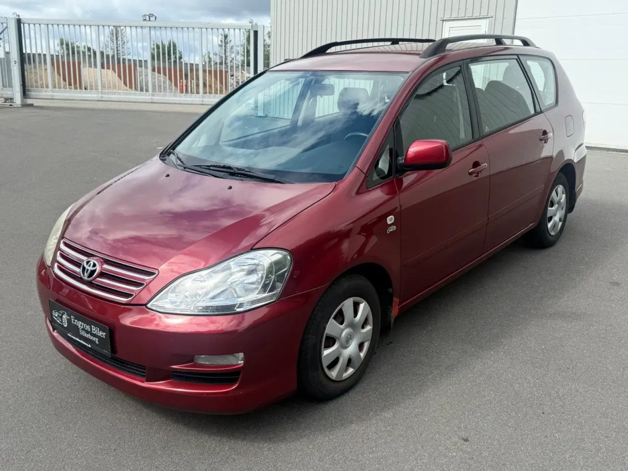 Billede 3 - Toyota Avensis Verso 2,0 D-4D 7prs