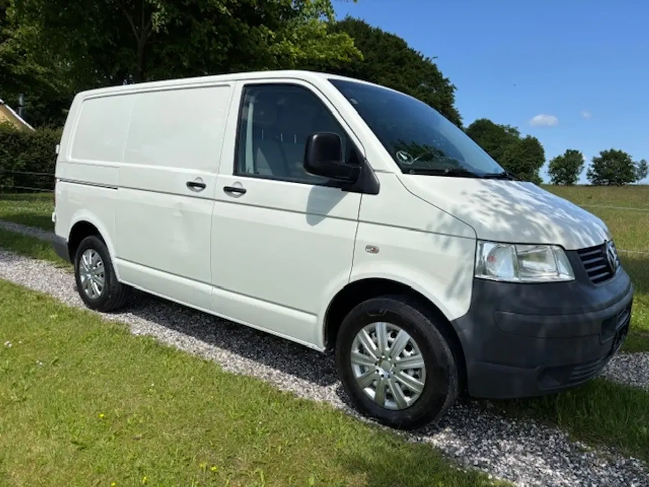 Billede 2 - VW Transporter 2,5 TDi 130 Kassevogn Nysynet