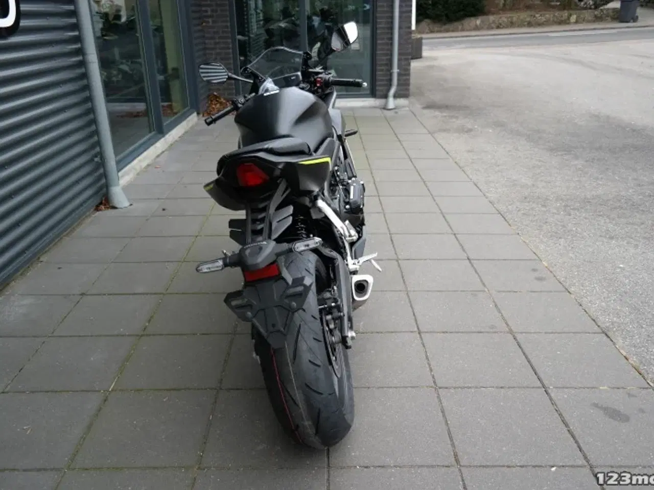 Billede 4 - Honda CBR 650 R E-Clutch MC-SYD       BYTTER GERNE