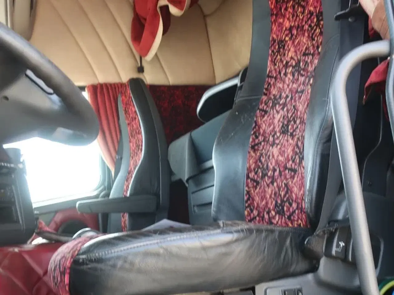 Billede 41 - Lastbil m. kran VOLVO FMX