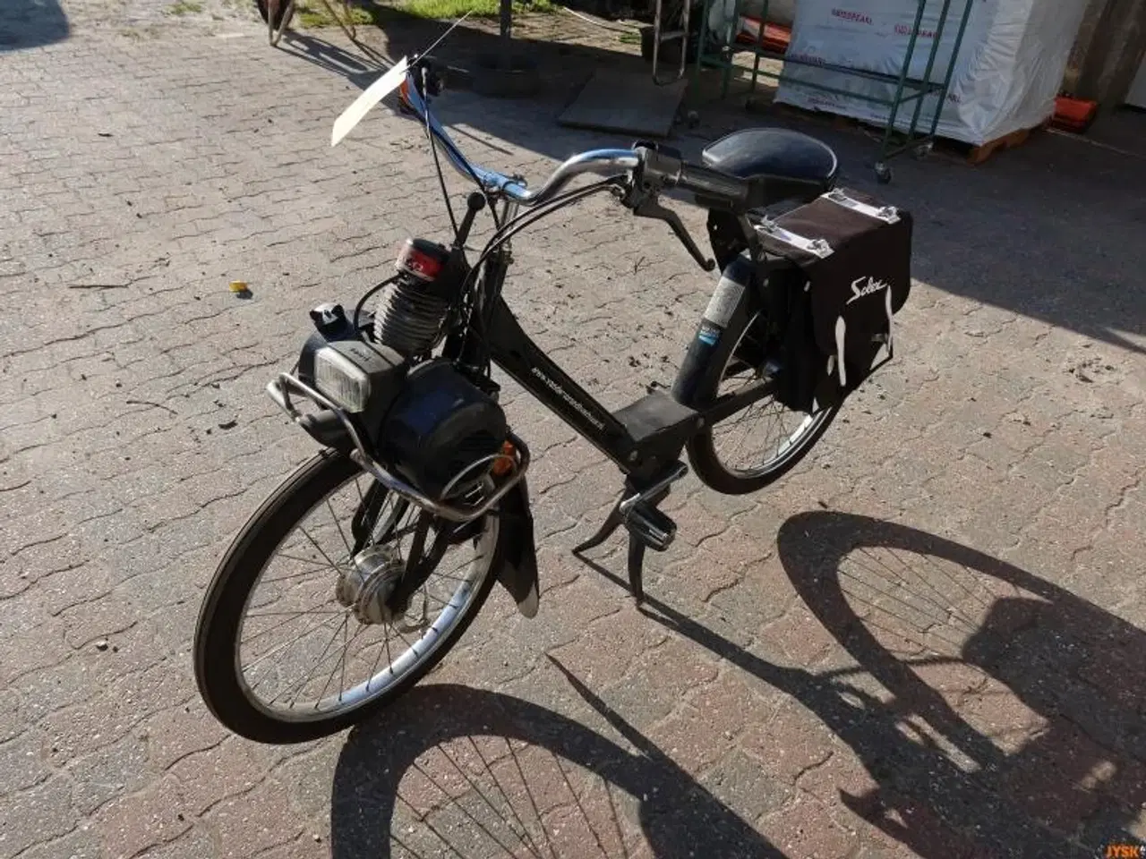 Billede 1 - KNALLERT, Velo S