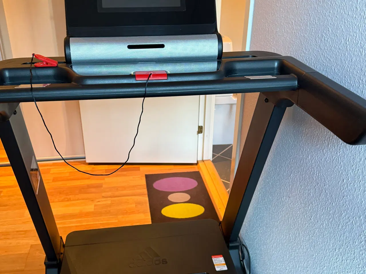 Billede 2 - Adidas løbebånd i høj kvalitet