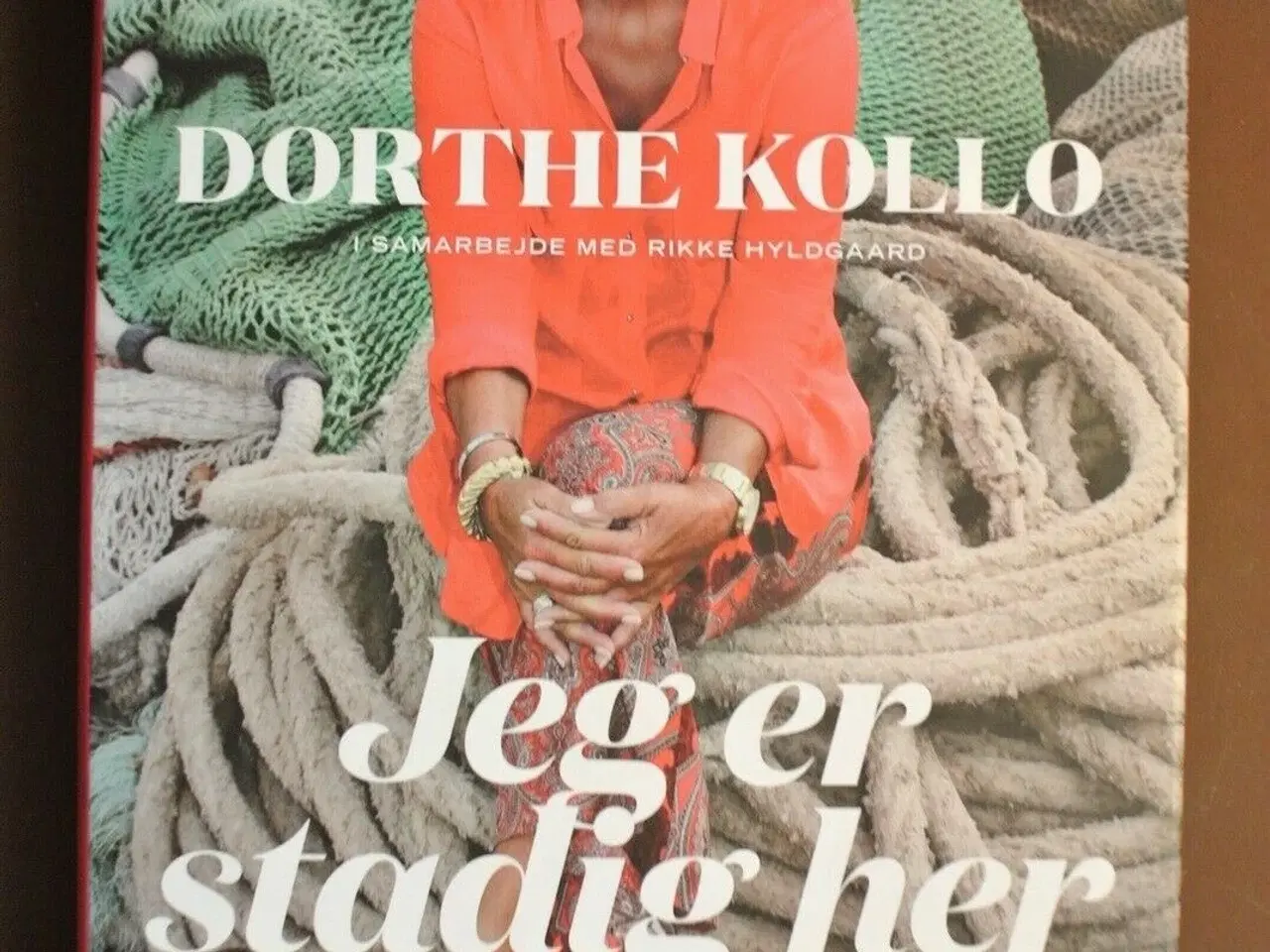 Billede 1 - jeg er stadig her, af dorthe kollo