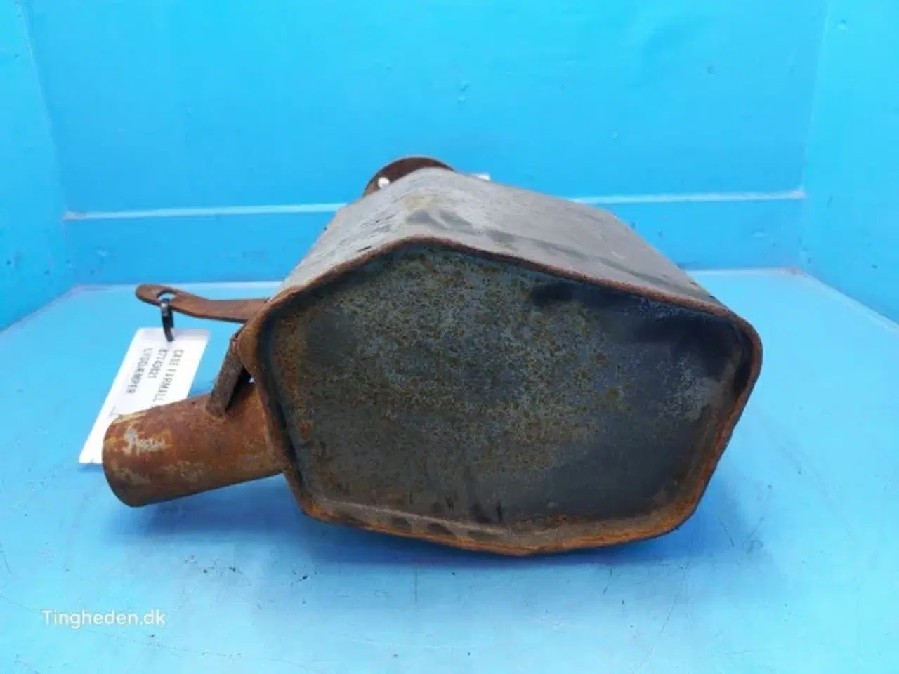 Billede 10 - Case Farmall 95A Lyddæmper 87743821