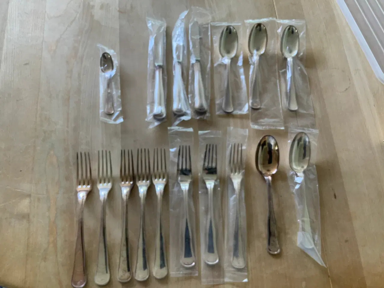 Billede 1 - Dobbeltriflet - plet bestik-Cohr