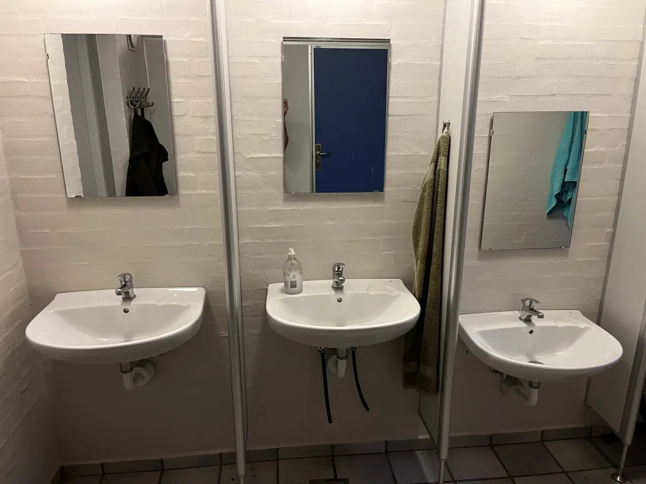 Billede 1 - IFÖ håndvask inkl. blandingsbatteri