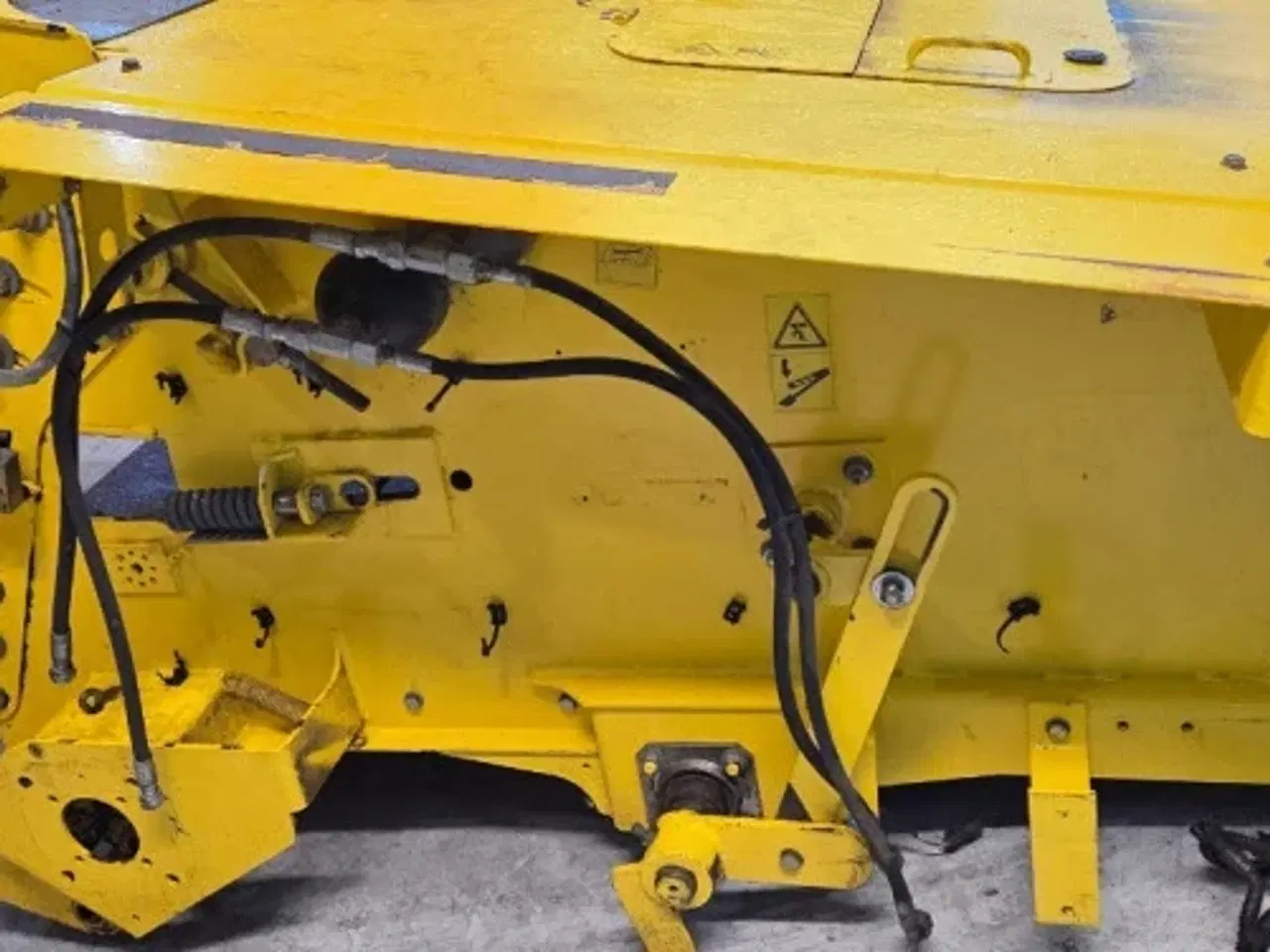 Billede 4 - New Holland CR9080 Indføringskanal Hus 86602997