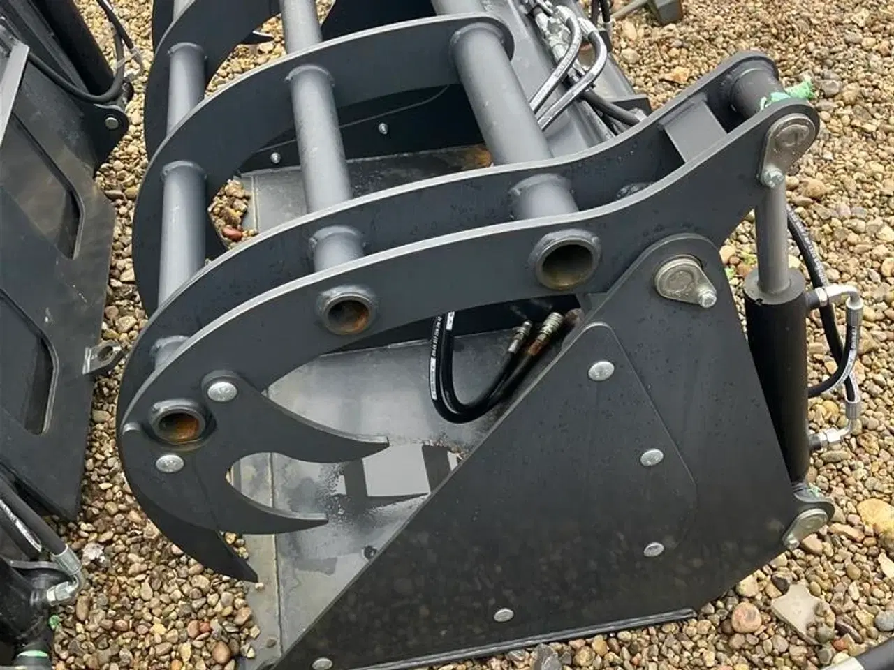 Billede 1 - Uni-Loader Striegel