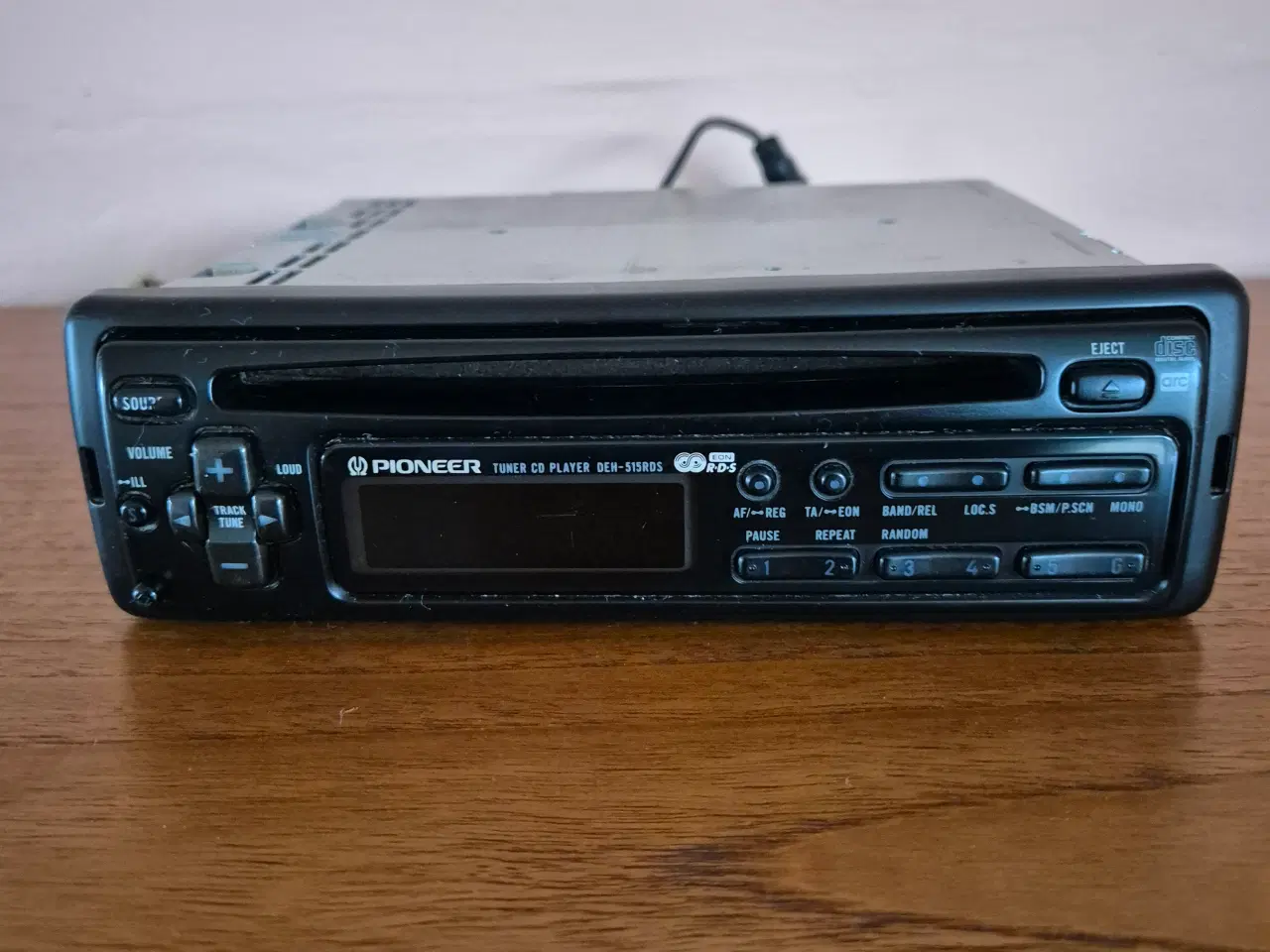 Billede 1 - Pioneer autoradio med CD afspiller