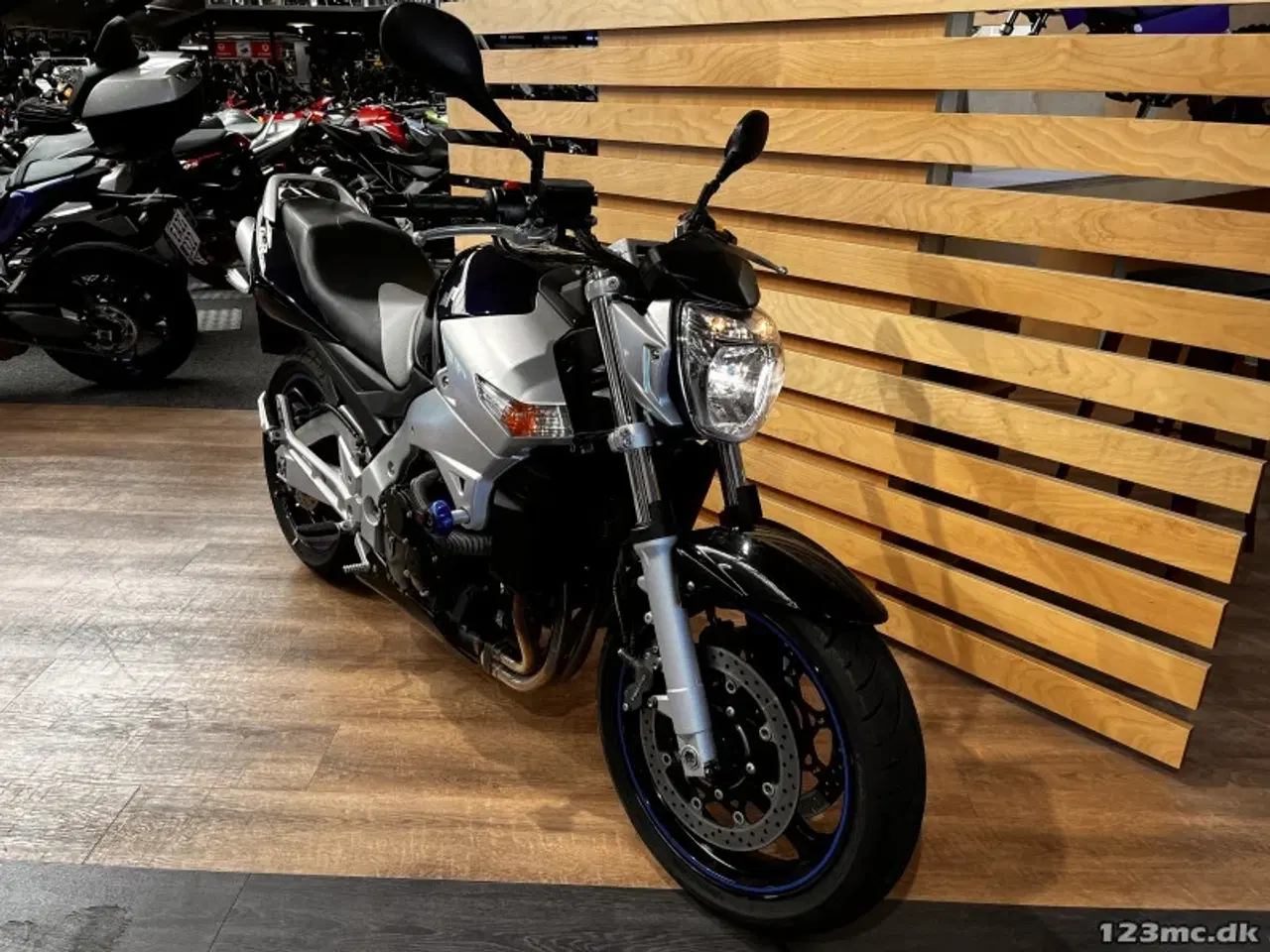 Billede 2 - Suzuki GSR 600