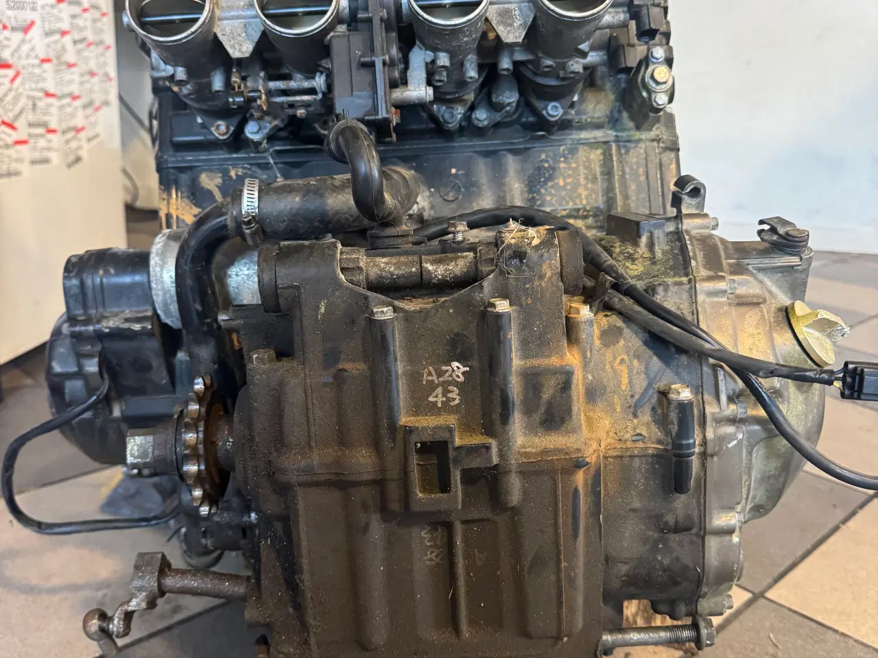 Billede 1 - Kawasaki ZR750J Motor