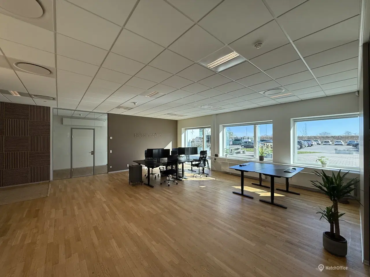 Billede 1 - 1- 4 kontorpladser udlejes i Søborg