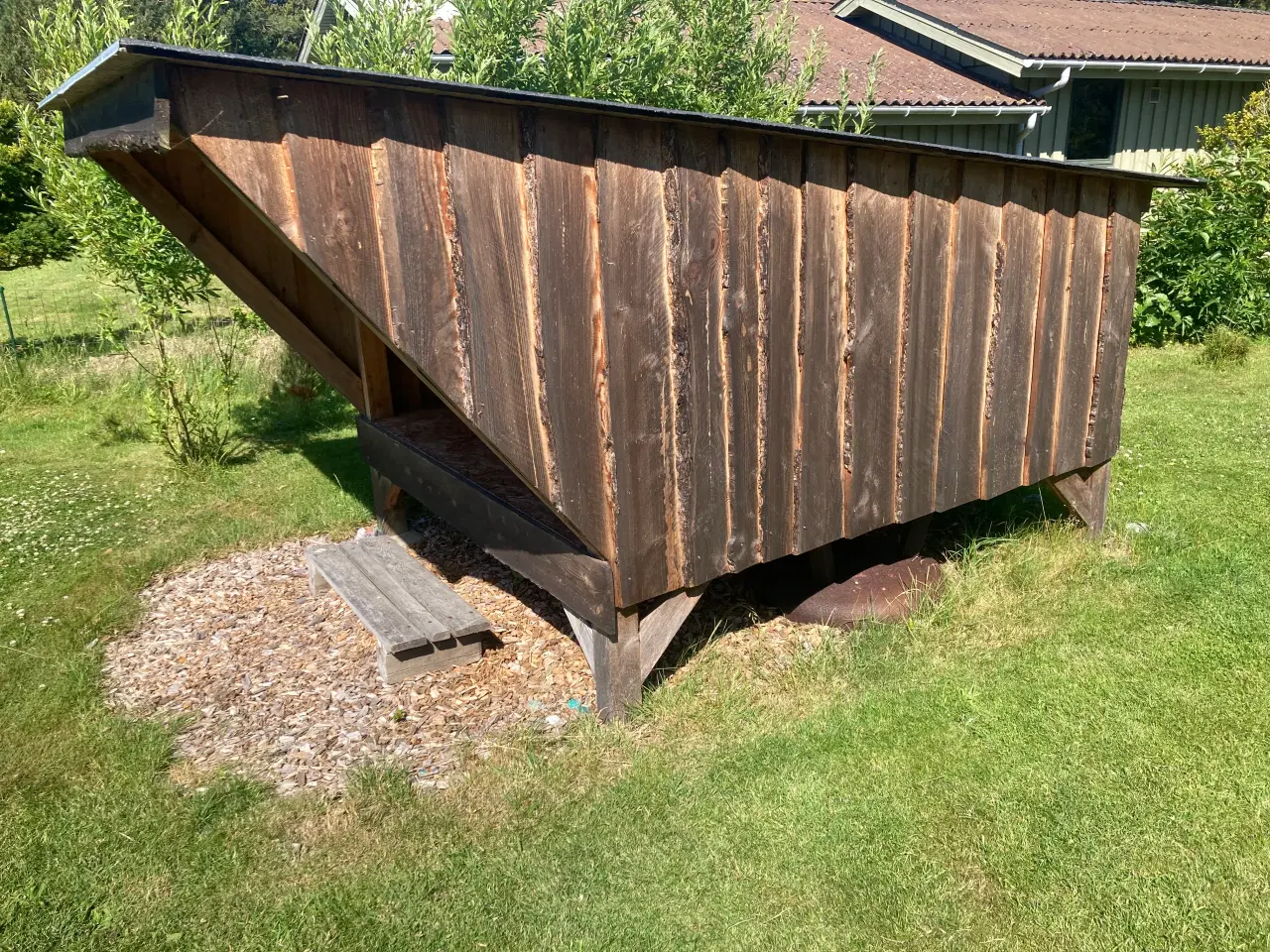 Billede 1 - Shelter i lærketræ