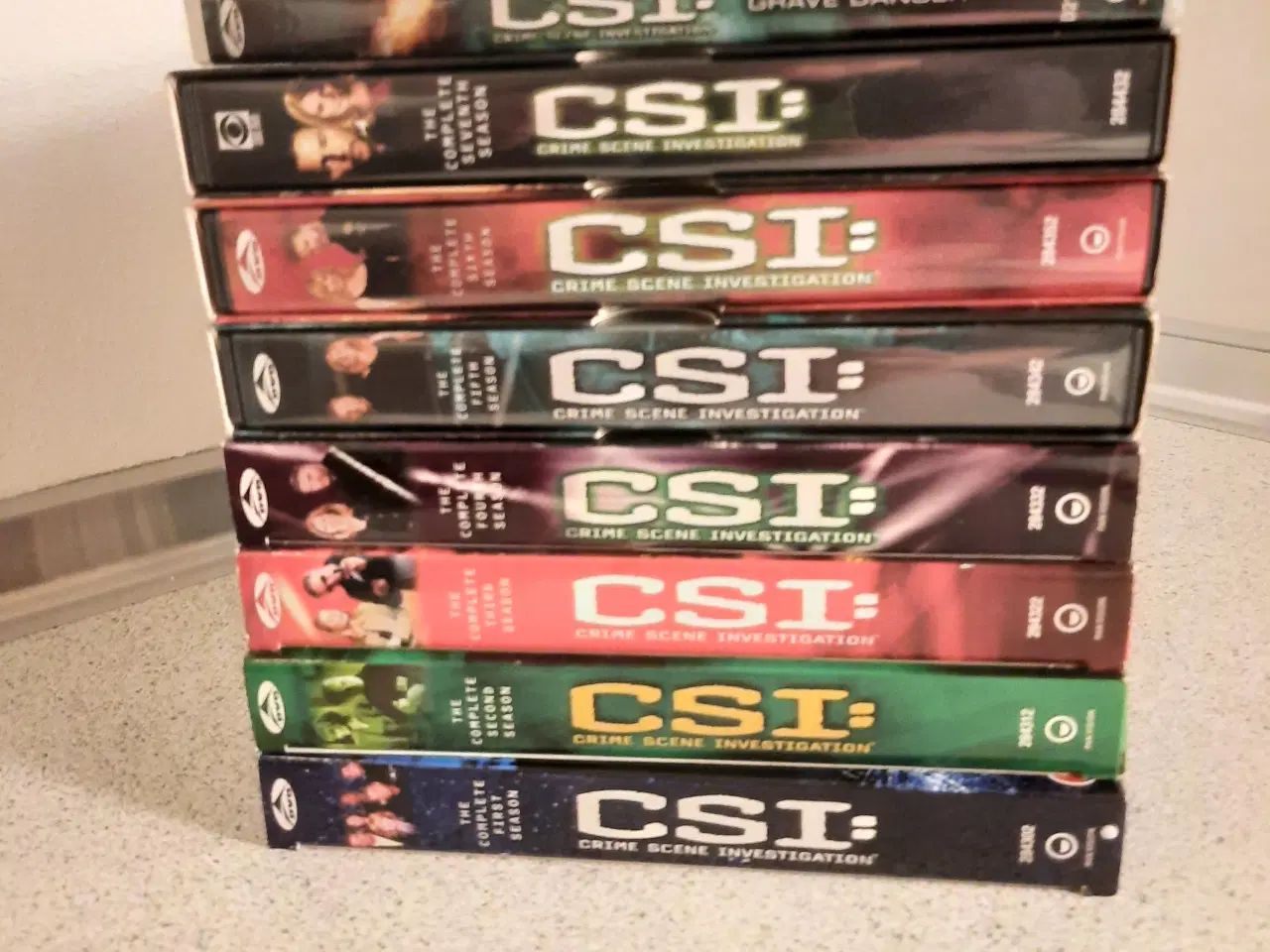 Billede 1 - C.S.I. boks 1-6 + 1 Lavet af Quentin Tarrantino.