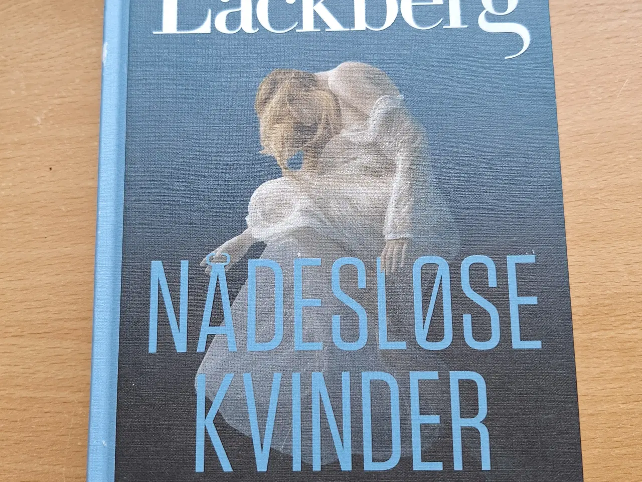 Billede 1 - Nådesløse kvinder