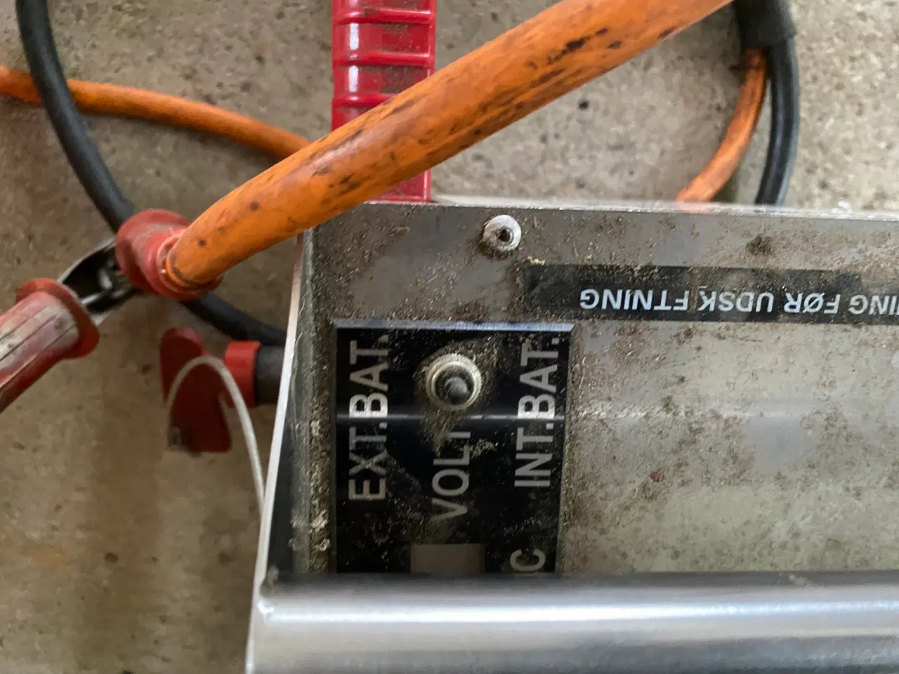 Billede 3 - Batteri booster 12volt profesionel 