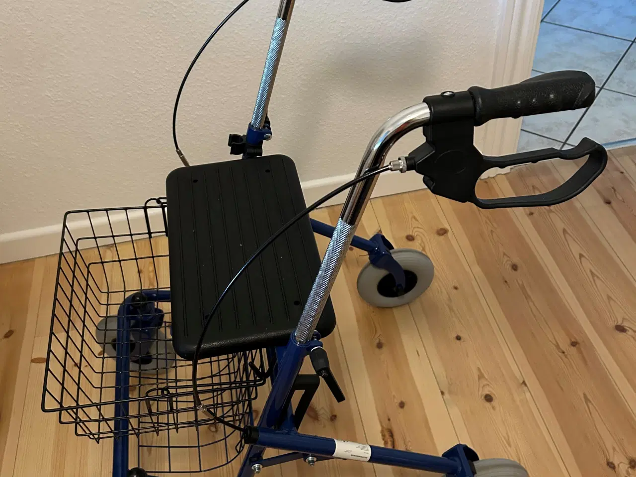 Billede 2 - Rollator - brugt 1 måned
