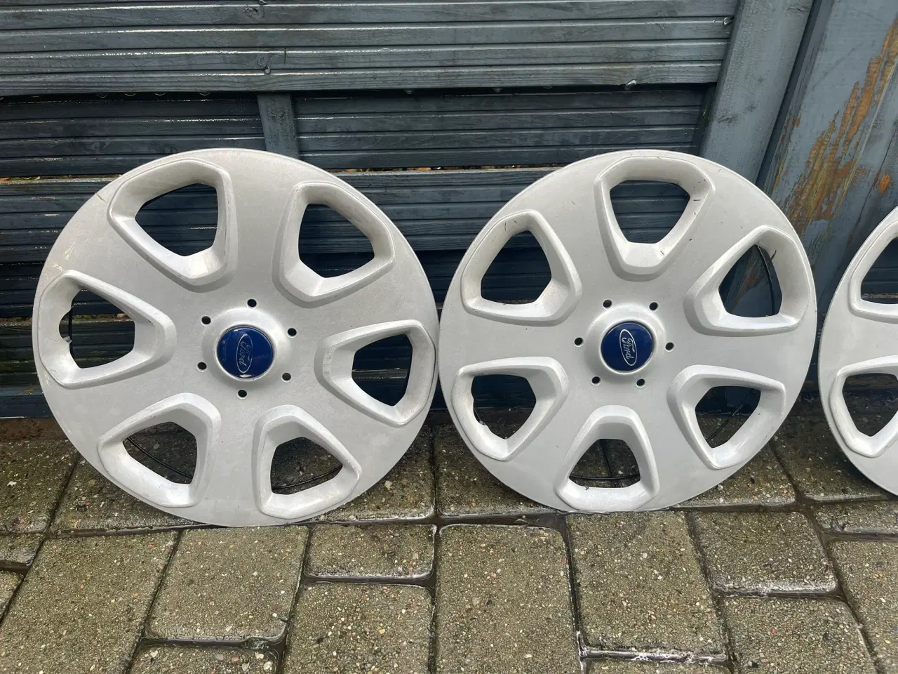 Billede 1 - Ford 14" Hjulkapsler/Navkapsler