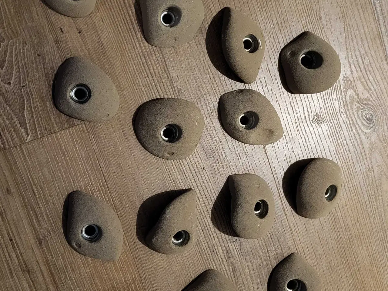 Billede 1 - 16 stk. Stokværk klatresten – Professionel kvalite