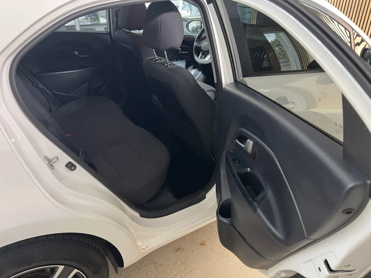 Billede 2 - Kia Rio 1.2 Benzin