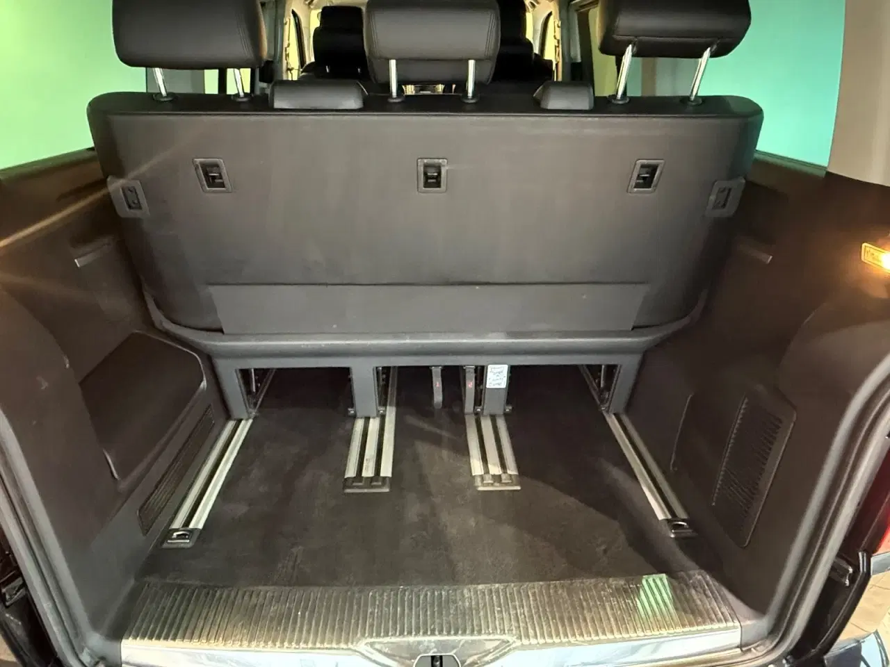 Billede 12 - VW Multivan 2,0 TDi 204 Highline DSG 4Motion kort