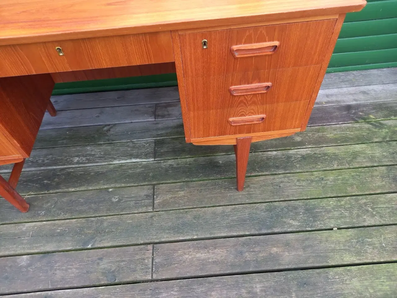 Billede 3 - Teak skrivebord