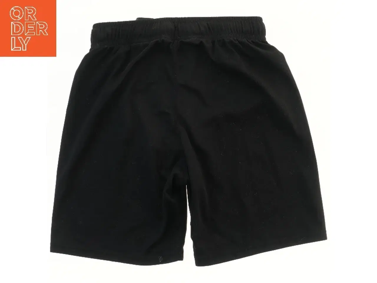 Billede 2 - PlayStation shorts fra H&M (str. 146)