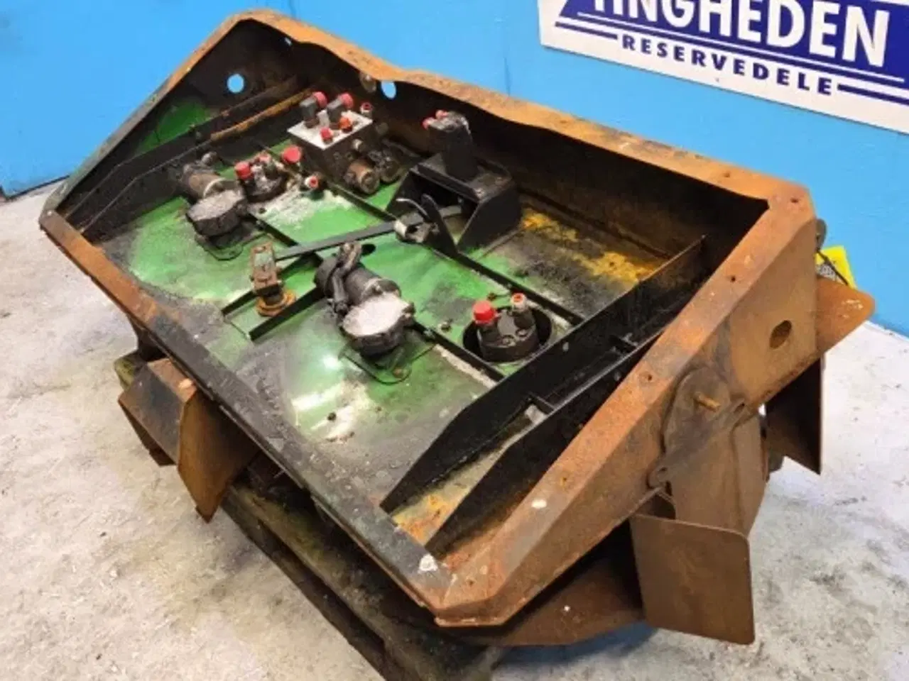 Billede 21 - John Deere S690 Avnespreder AXE75059