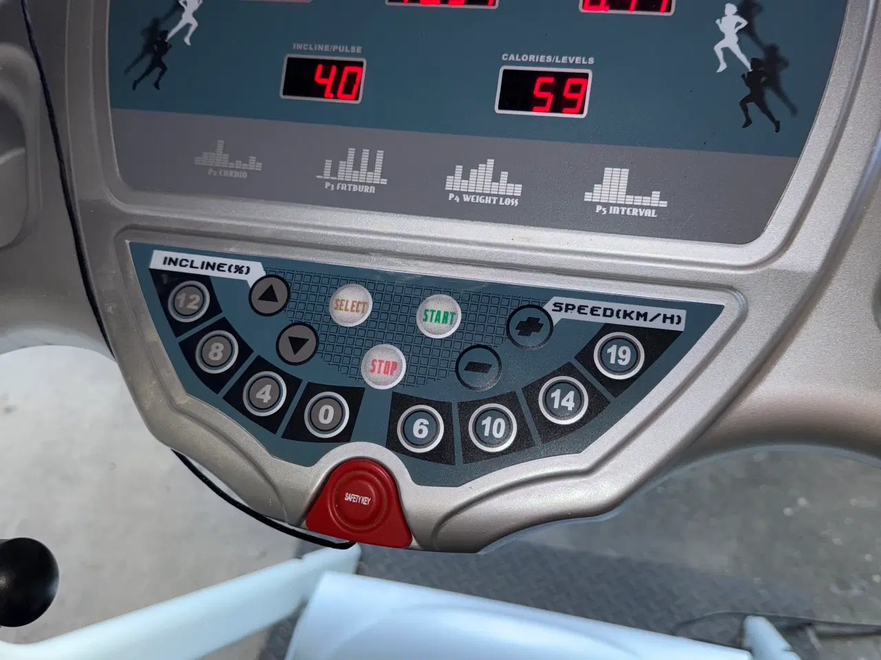 Billede 2 - TITAN Fitness Løbebånd, Digital Display og manual