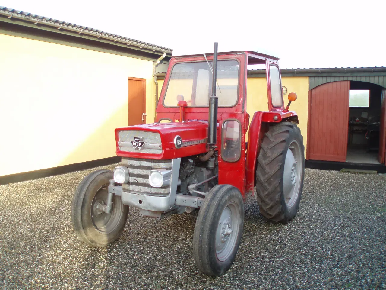 Billede 1 - Massey Ferguson 135 3 cyl diesel, årg72 4700 timer