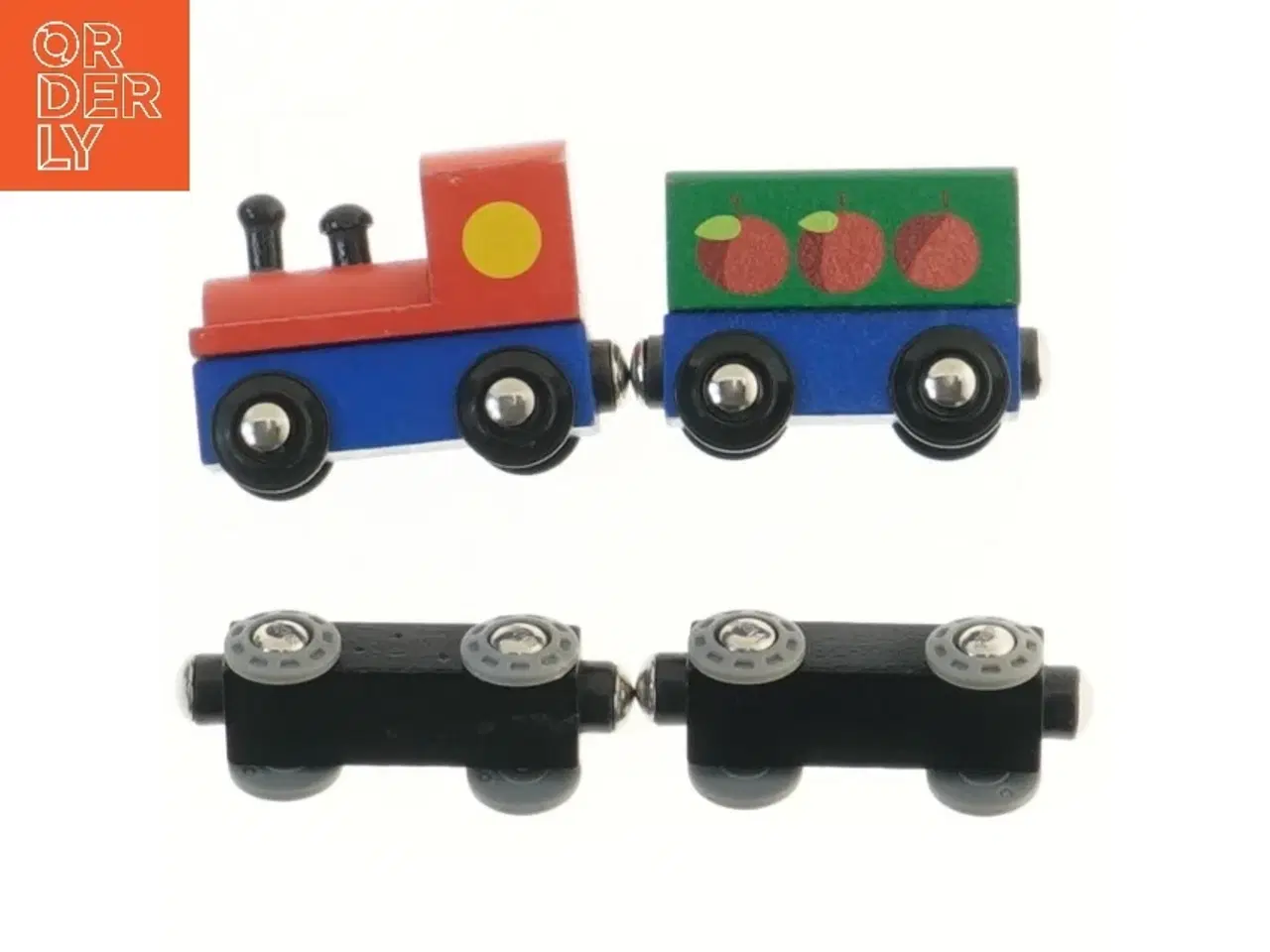 Billede 1 - Trætog med vogne (str. 7x6 cm)