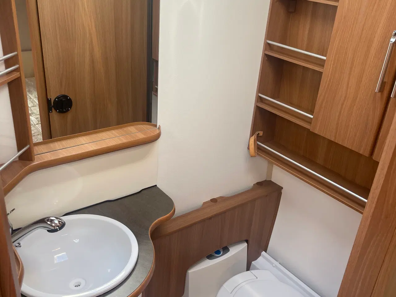 Billede 8 - Kabe Royal 520 XL KS