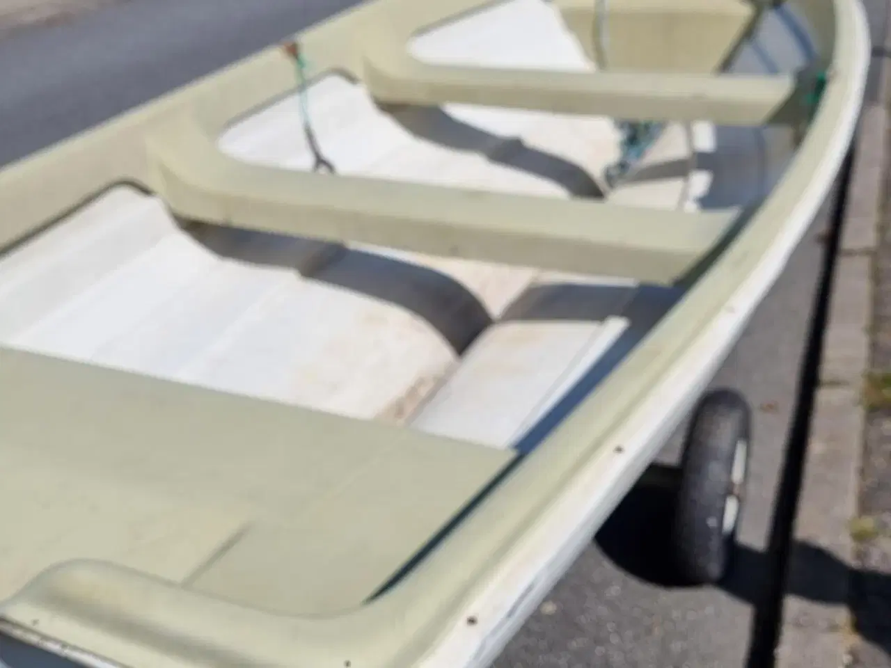 Billede 11 - Saga7 jolle med ophalervogn og motor