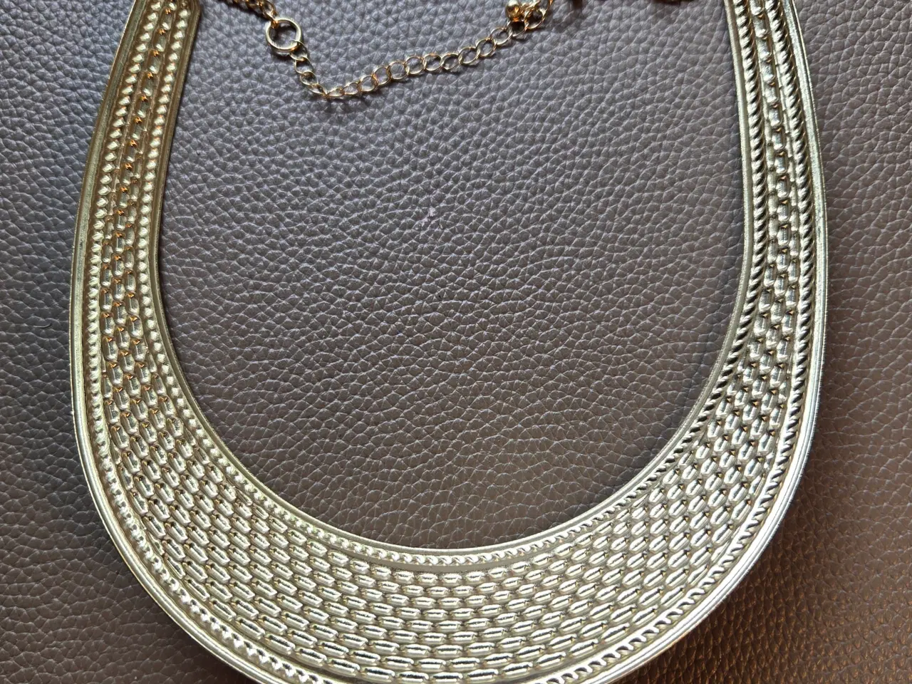 Billede 2 - Halssmykke med leopard print 