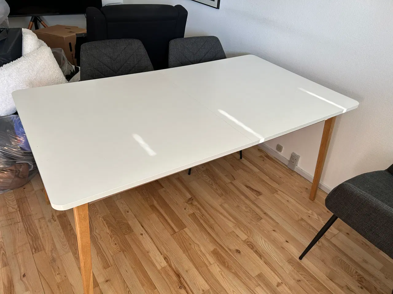 Billede 1 - Spisebord